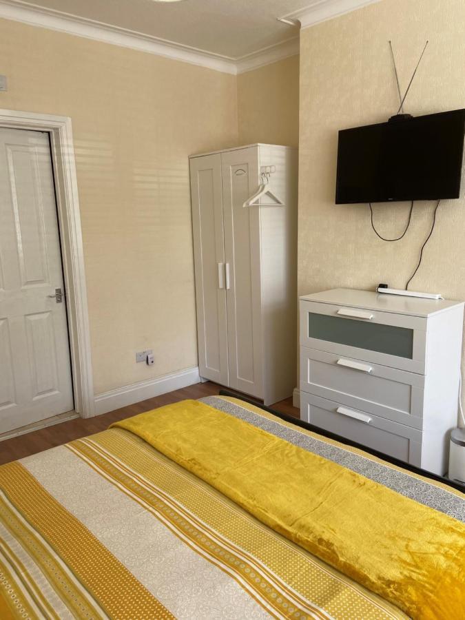 לונדון Streatham Common Bed & Breakfast מראה חיצוני תמונה