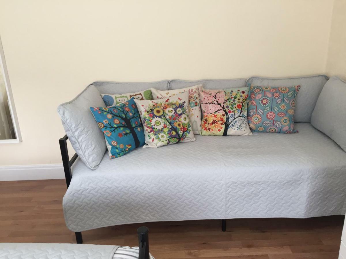 לונדון Streatham Common Bed & Breakfast מראה חיצוני תמונה