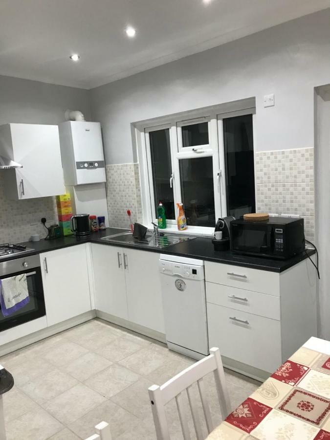 לונדון Streatham Common Bed & Breakfast מראה חיצוני תמונה